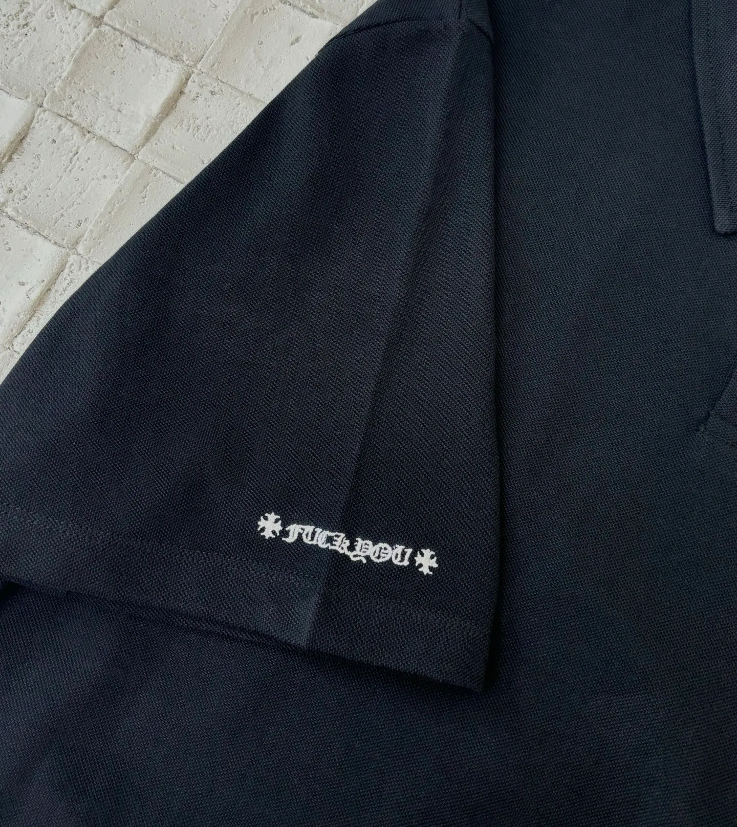🅿️330 Come Hearts*/Cro Hearts 25Ss new Japanese limited POLO shirt. The fabric is made of 230G pure cotton pique cloth. The chest and cuffs are embroidered by imported embroidery machines. High-precision embroidery. The leather tag is made of lambskin. The cost is expensive. Collar hardware molding. Customized accessories. Size: S/M/L